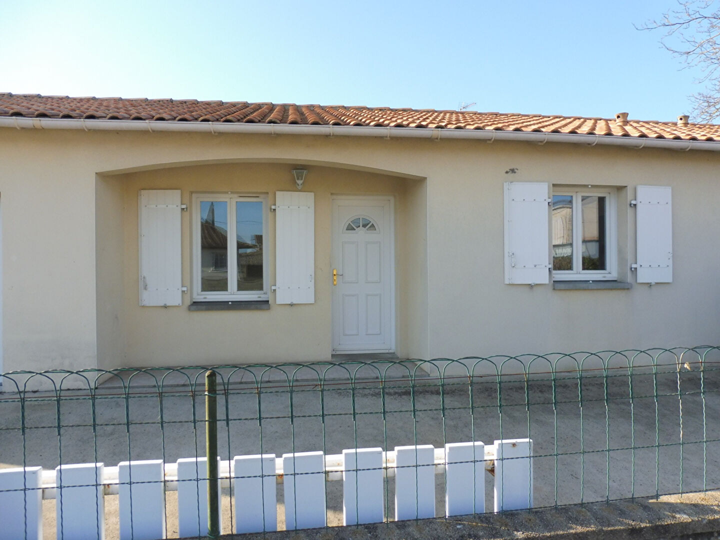 Maison 4 pièces 89 m² · à Aiffres · 88,7 m² · 200 000 €