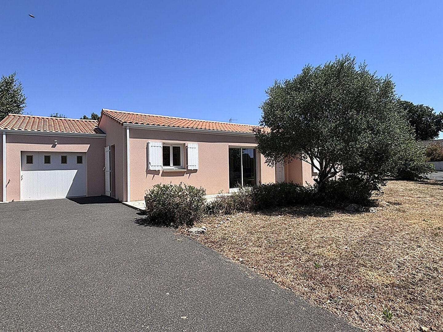 Maison 5 pièces 97 m² · à Chauray · 97 m² · 250 000 €